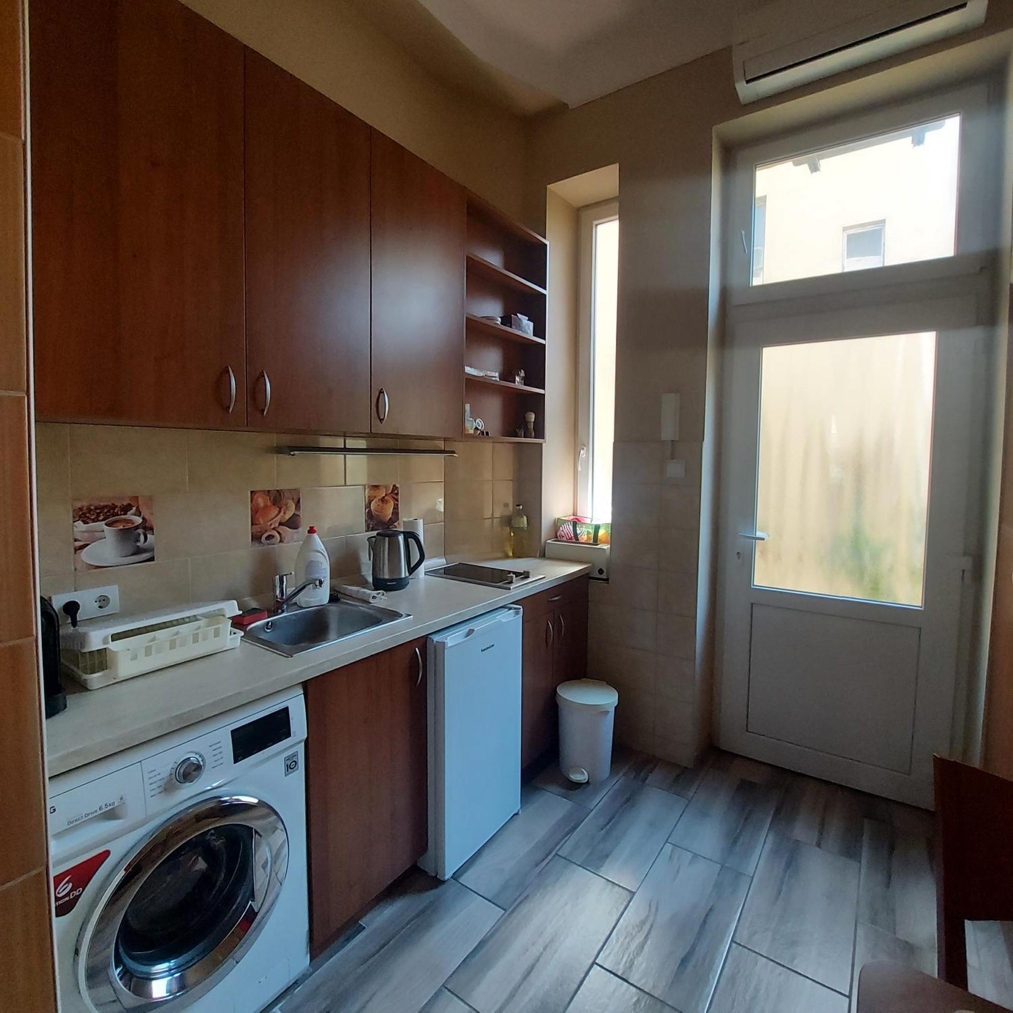 Cute Apartment Close To The Center بودابست المظهر الخارجي الصورة